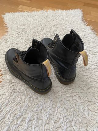 Botas Dr. Martens Veganas Negras