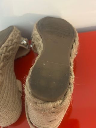 Cuñas Alma en Pena Beige con Pedrería
