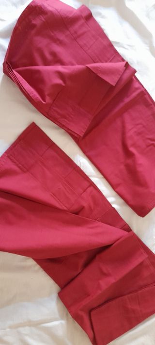 2 Tende color porpora