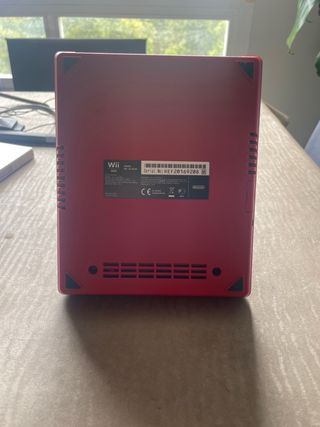 Console Nintendo Wii Mini rossa e nera