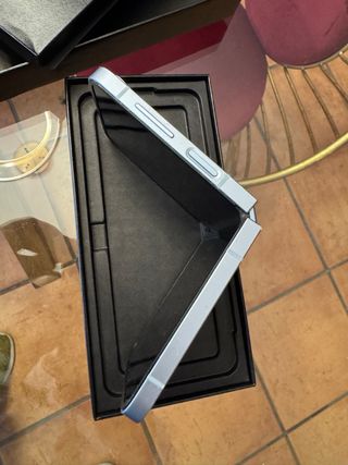 Samsung Z Flip 6 512GB en perfecto estado