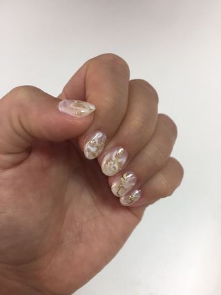 Manicura con esmalte