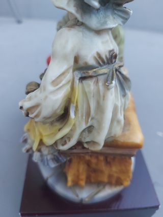 Figura Resina Pareja escultura 