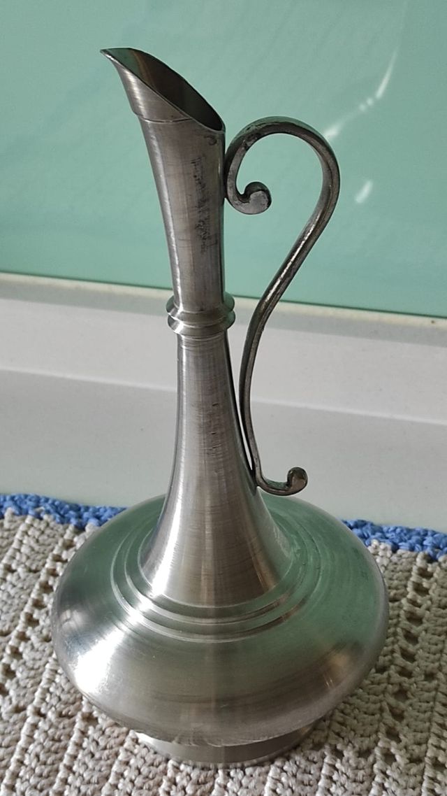 Lote jarrones y copas decorativas, total 5.