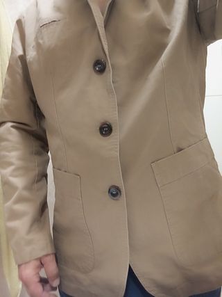 Chaqueta beige