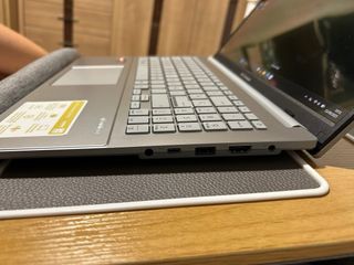 ASUS Vivobook Go 14/15 Portátil Plata