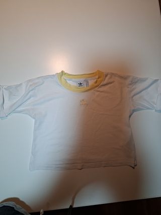 Camiseta Adidas Blanca y Amarilla
