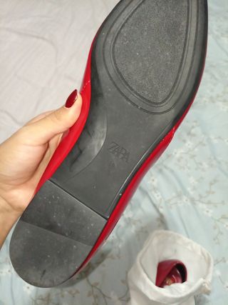 Zapatos planos rojos Zara talla 39