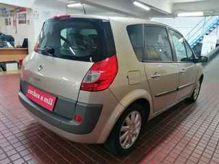 Renault Scénic Dynamique 1.6 16V EU4