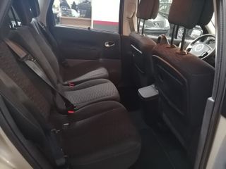 Renault Scénic Dynamique 1.6 16V EU4