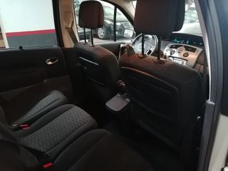 Renault Scénic Dynamique 1.6 16V EU4