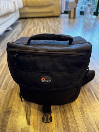 Bolso para cámara Lowepro AW II