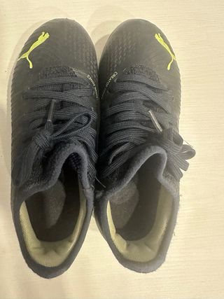 Botas de fútbol Puma infantiles TALLA 31