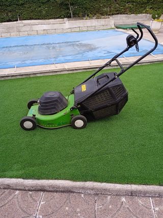 Cortacésped Eléctrico 1100W