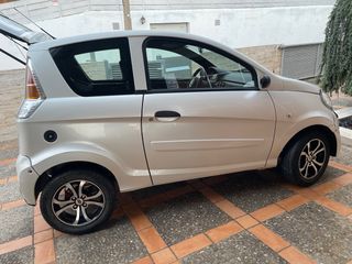 Microcar MGO 2 2014