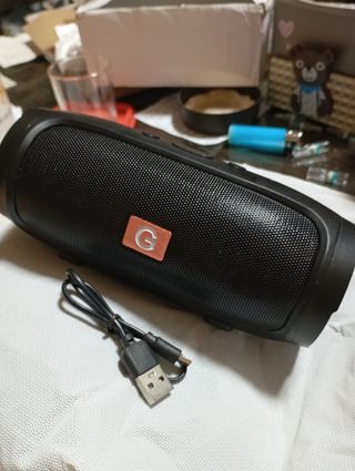 Altavoz Bluetooth Exterior, Radio FM,USB,y,C, NUEV