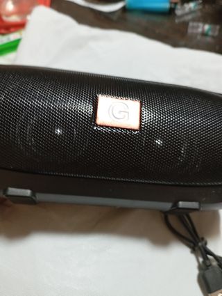 Altavoz Bluetooth Exterior, Radio FM,USB,y,C, NUEV