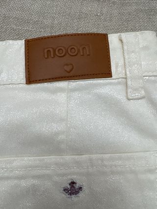 Pantalones Noon Blanco Brillo Talla 34