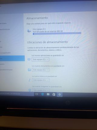 Portátil HP i7 8GB RAM Blanco