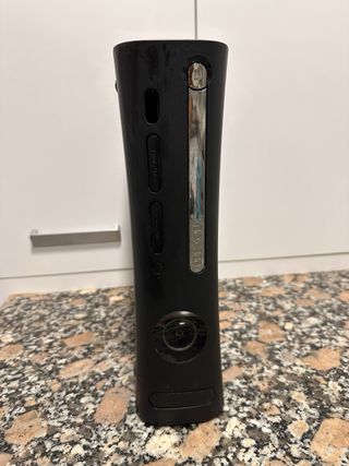 XBOX 360 120Gb HDD + 2 Mandos