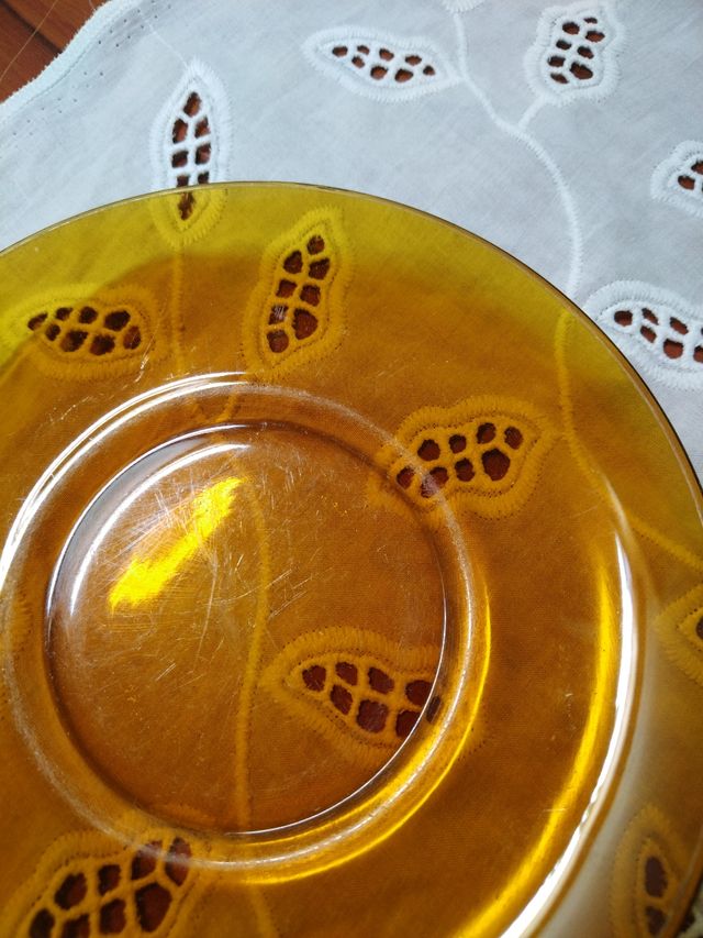 Set da colazione VERECO in vetro ambrato