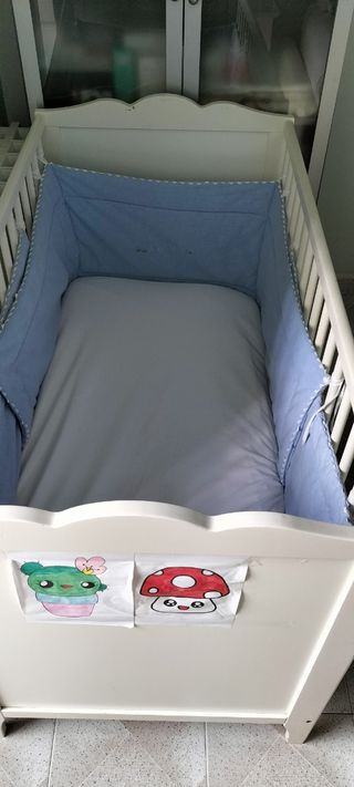 Cuna de bebé + Colchón