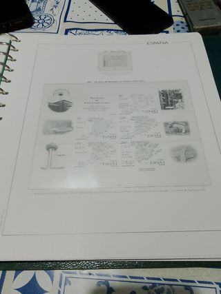 Hojas anfil España 2001