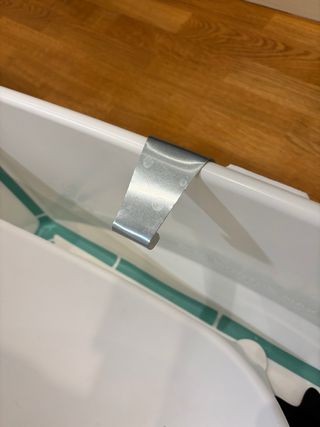 Bañera Stokke con cucharita