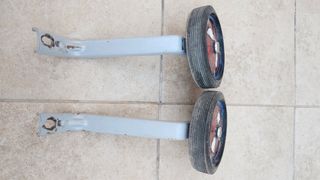 Ruedines bicicleta para niño.