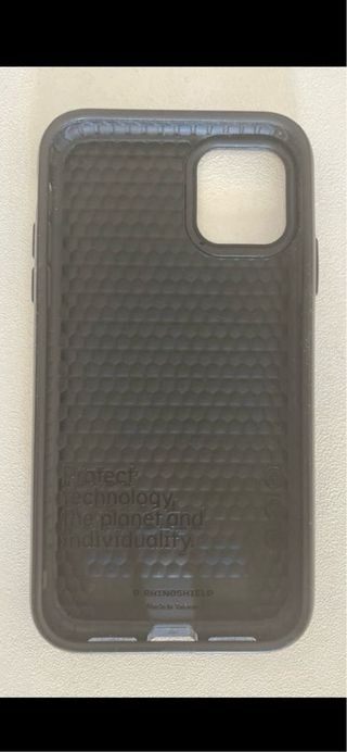 Funda Rhinoshield SolidSuit Negra iPhone 11