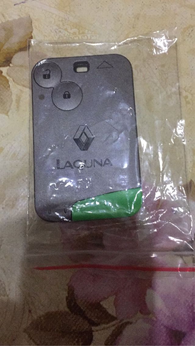 tarjeta Renault megane , laguna , 2 ,3 ,4 botones