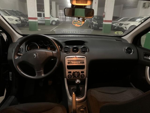 Peugeot 308 2010