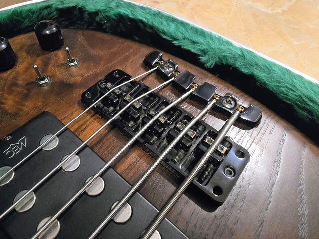 Bajo Warwick Corvette $$ 5 cuerdas alemán