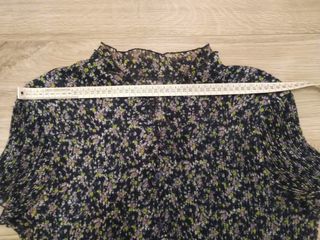 Blusa estampada floral manga corta
