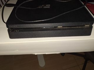 PS4 (PlayStation 4) 1TB Negra
