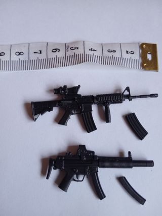 Pack 3 Armas a Escala