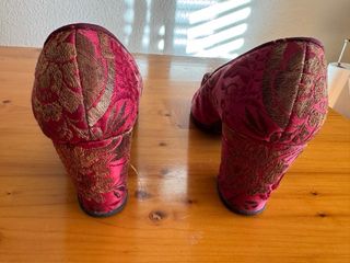 Zapatos de fallera rojos y dorados T.35/36