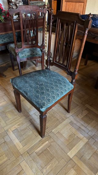 Conjunto de 6 sillas de comedor clásicas