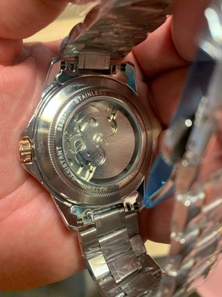 Reloj Automático Uolingongjue Oro y Negro