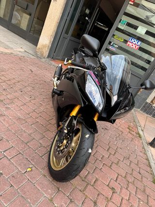 Yamaha R6 2009 Impecable