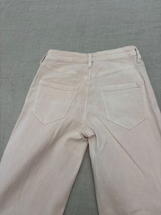 Pantalón vaquero Mango rosa talla 38
