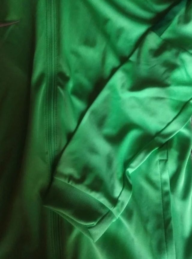 Chaqueta Nike Dry Fit Verde Talla XL Niño