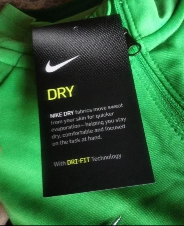 Chaqueta Nike Dry Fit Verde Talla XL Niño