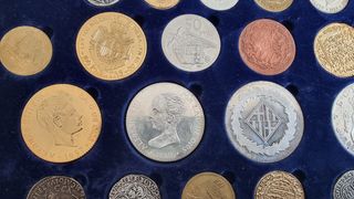 Colección historia dd la moneda española