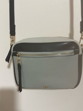 Bolso bandolera Parfois gris y negro