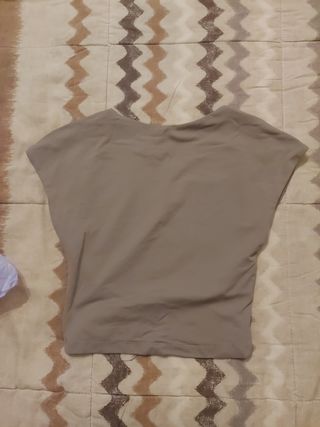 Top Bershka Beige Talla XS