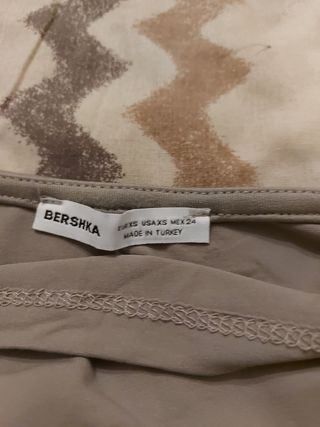 Top Bershka Beige Talla XS