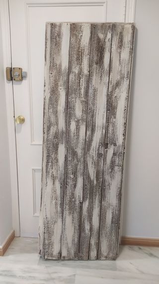 Puerta antigua rústica para restaurar