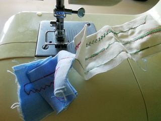 Máquina de coser Lervia