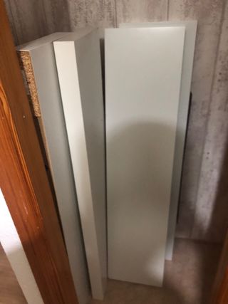 Baldas/Estantes Ikea Blancos